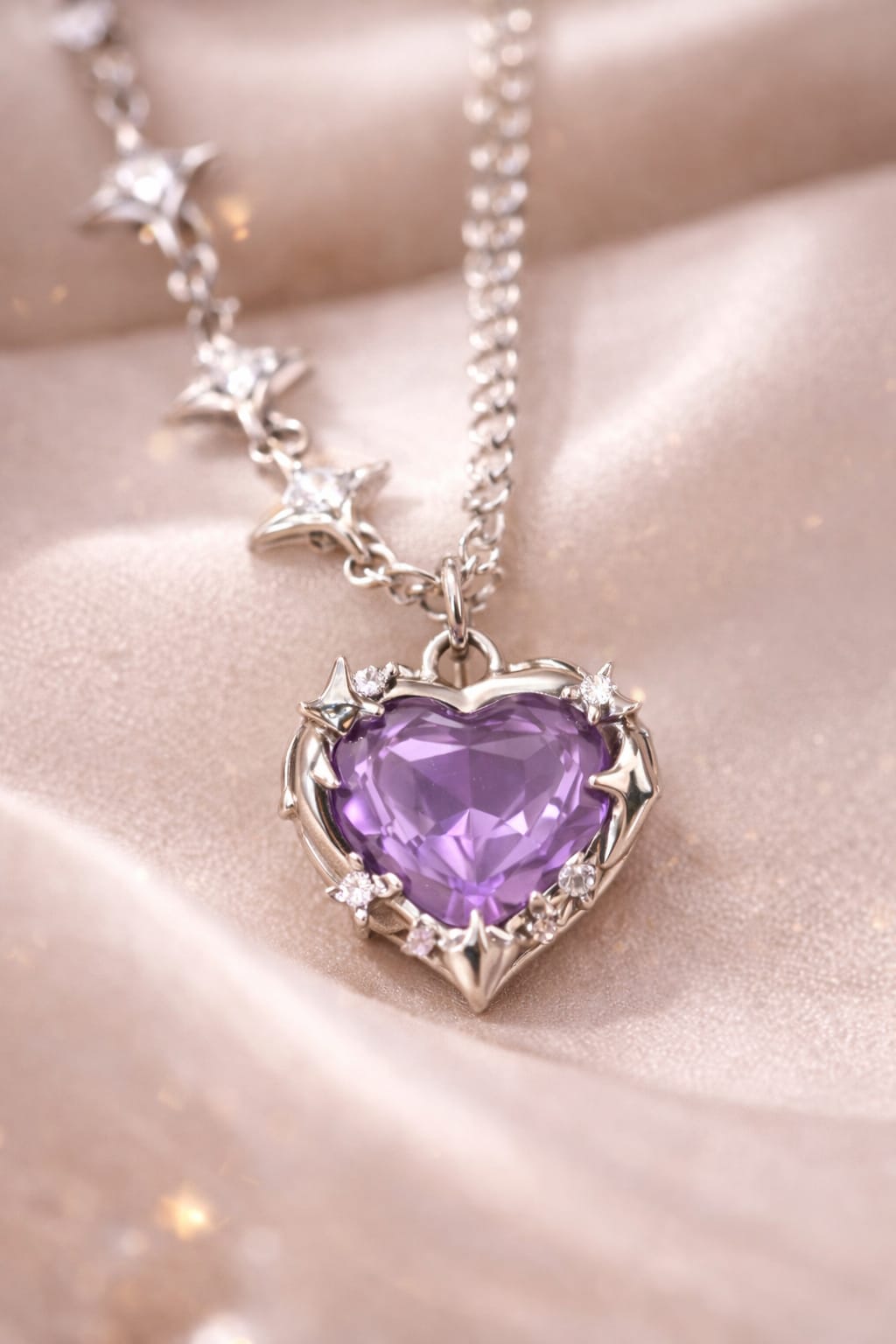 Veluna Amora – Heart of Starlight